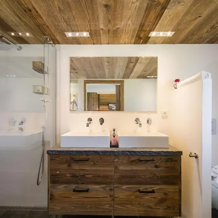 Chalet Capricorne Luxury For 6 With Sauna * La Tzoumaz
